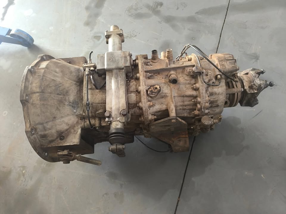 CAIDE CÂMBIO EATON 8 MARCHAS / 1° TRATOR