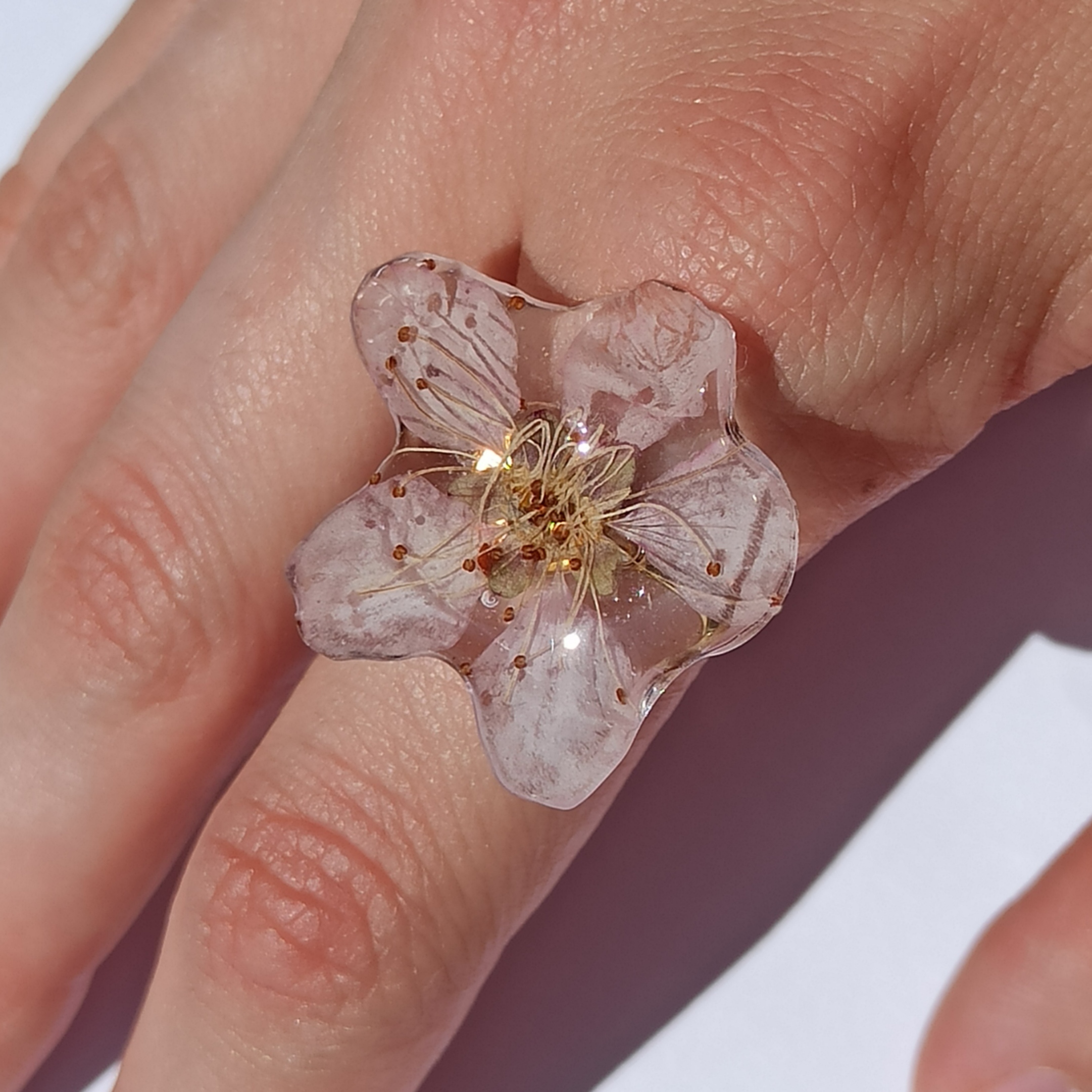 Anillo flor de cerezo dorado 🌸