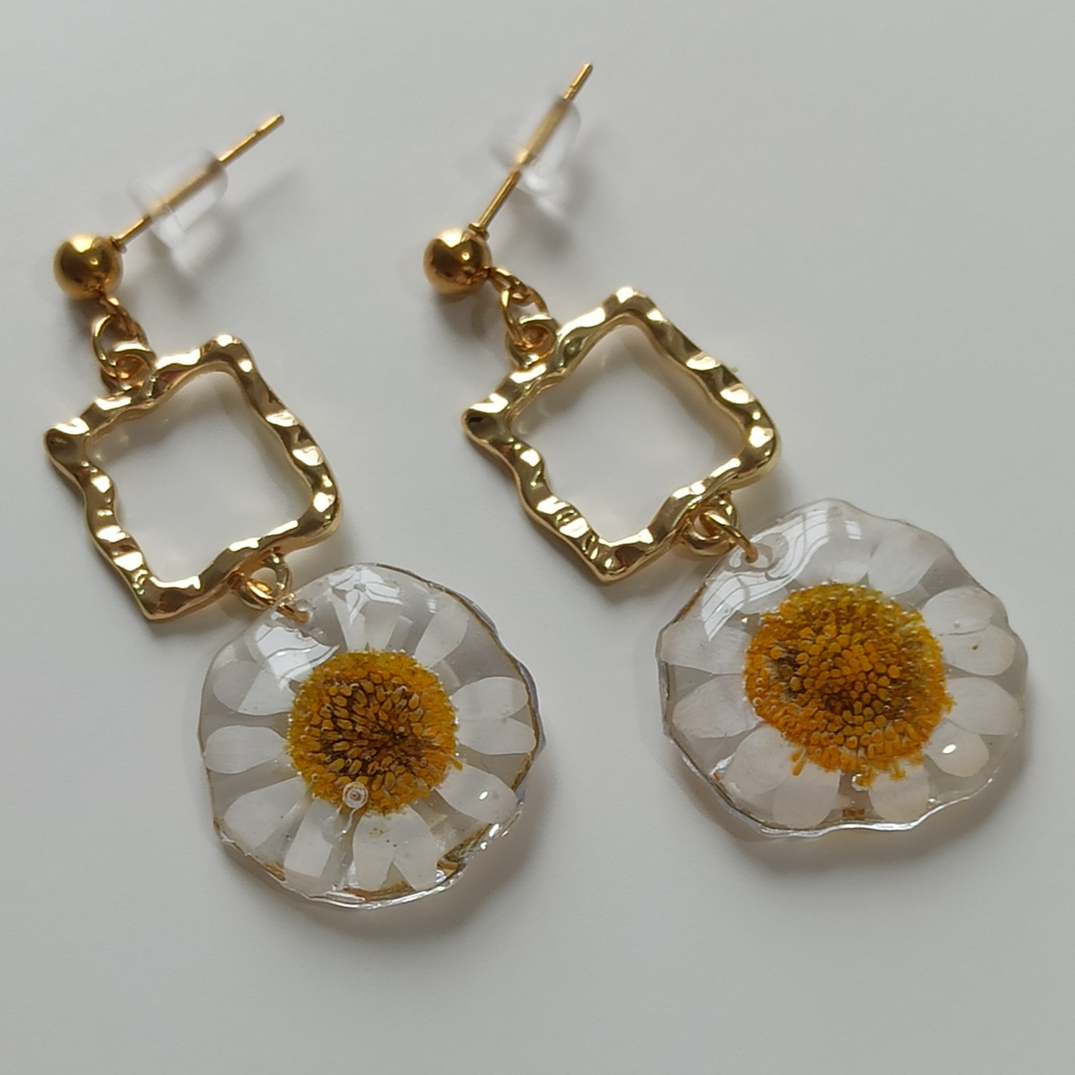 Pendientes Pampillo branco 🌼