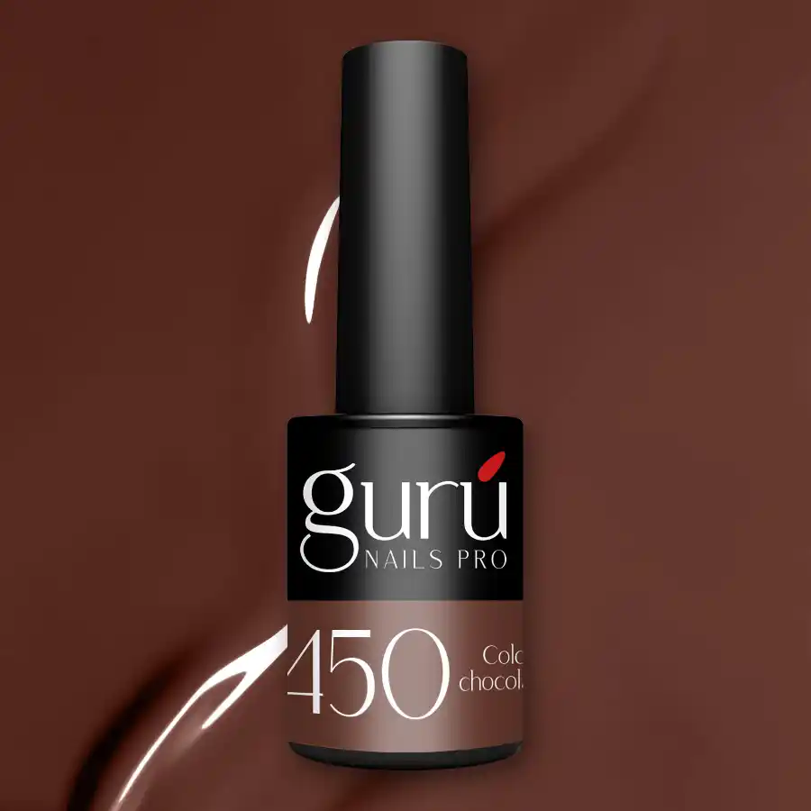 Esmalte semipermanente 450 Cold Chocolate Gurú Nails 8 ml