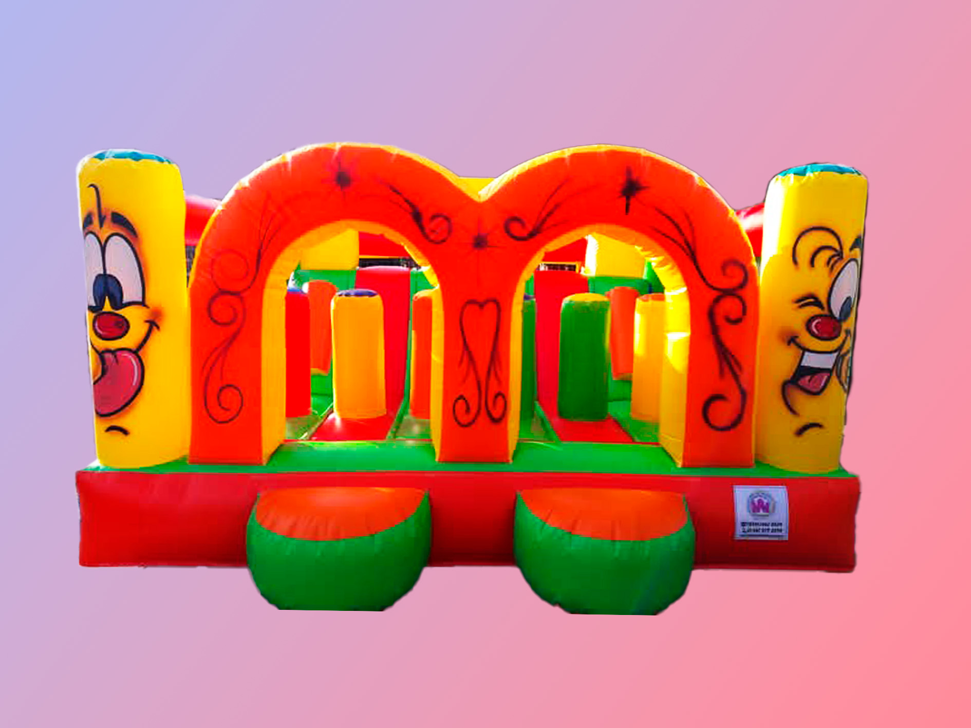 Castillo inflable 8x4 mts. obstáculos