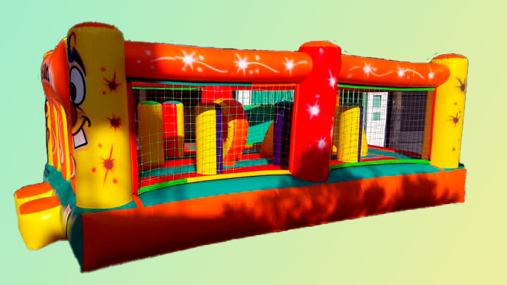 Castillo inflable 5x3 mts. competencia