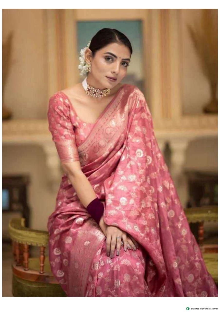 Woven Banarasi Saree with Contrast Border