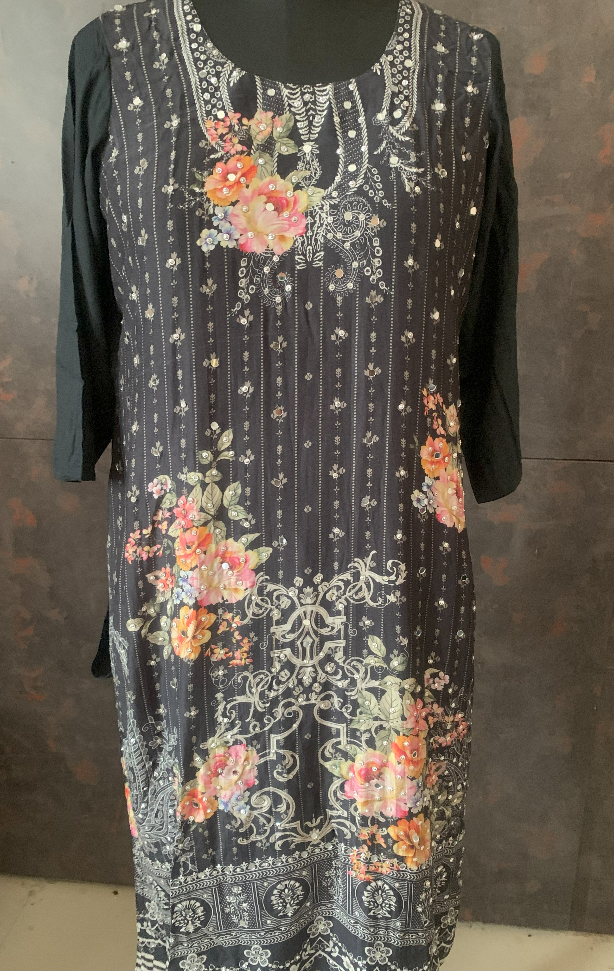 Stylish Black Floral embroider ethical Kurta Set