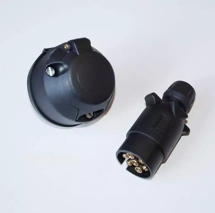 Towing Electrics 7 Pin Plug & Socket 12N Type Plastic for Trailer Caravan