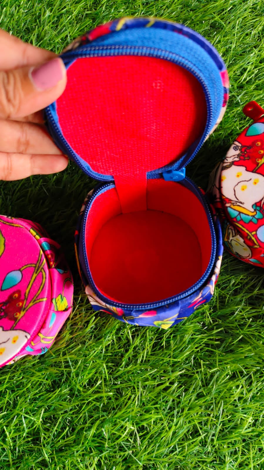 Multicoloured Pichwai Pattern Bangle Boxes (Assorted Colors)