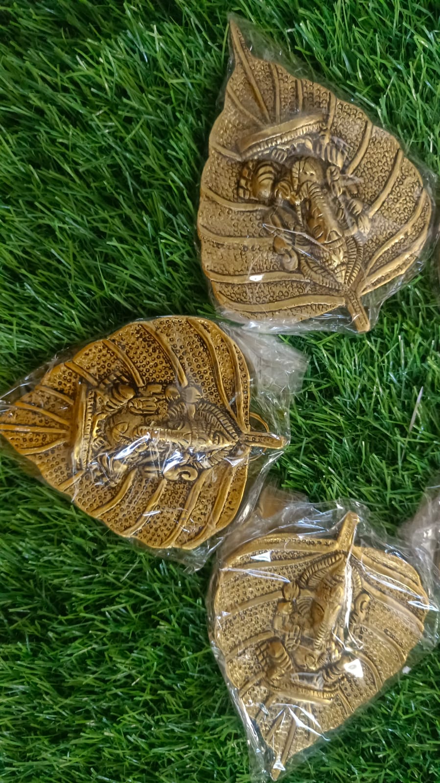 Haldi Kumkum Platter + T-Light Diya Combo in Tissue Potli