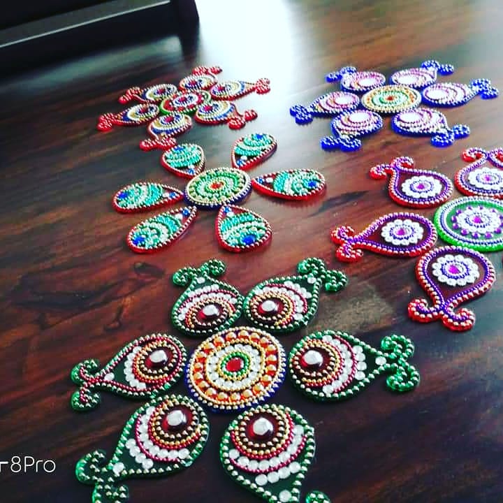 Radiant 7" Acrylic Rangoli Mats