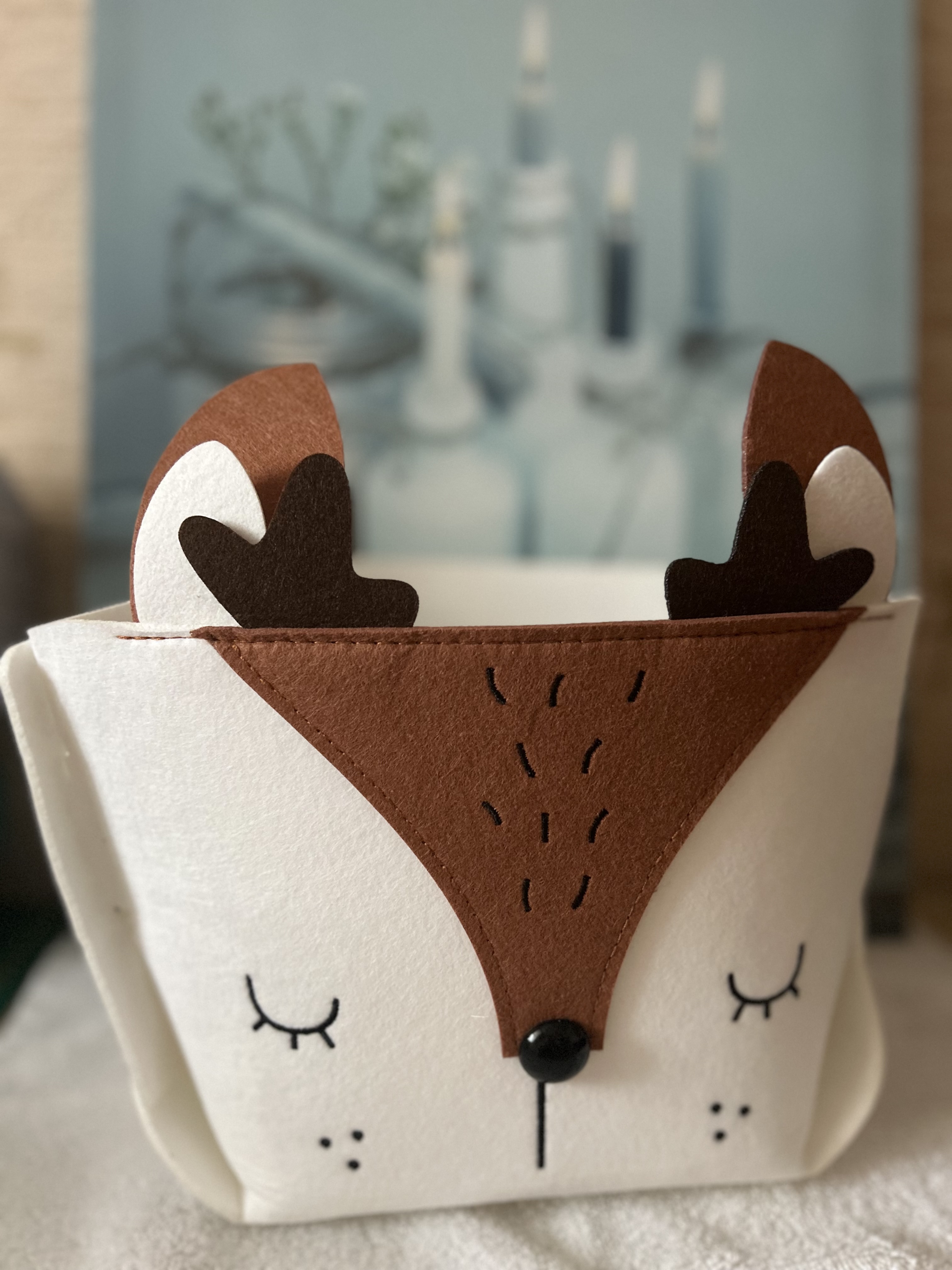 Panier Cerf Blanc et Renne marron