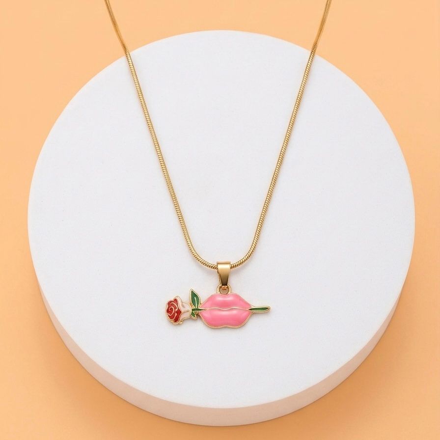 Collar Labios con Rosa