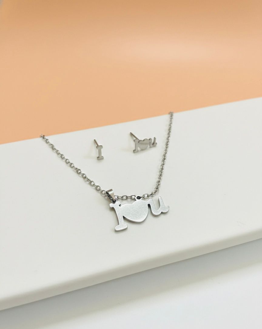 Collar y aretes 'I Love You'