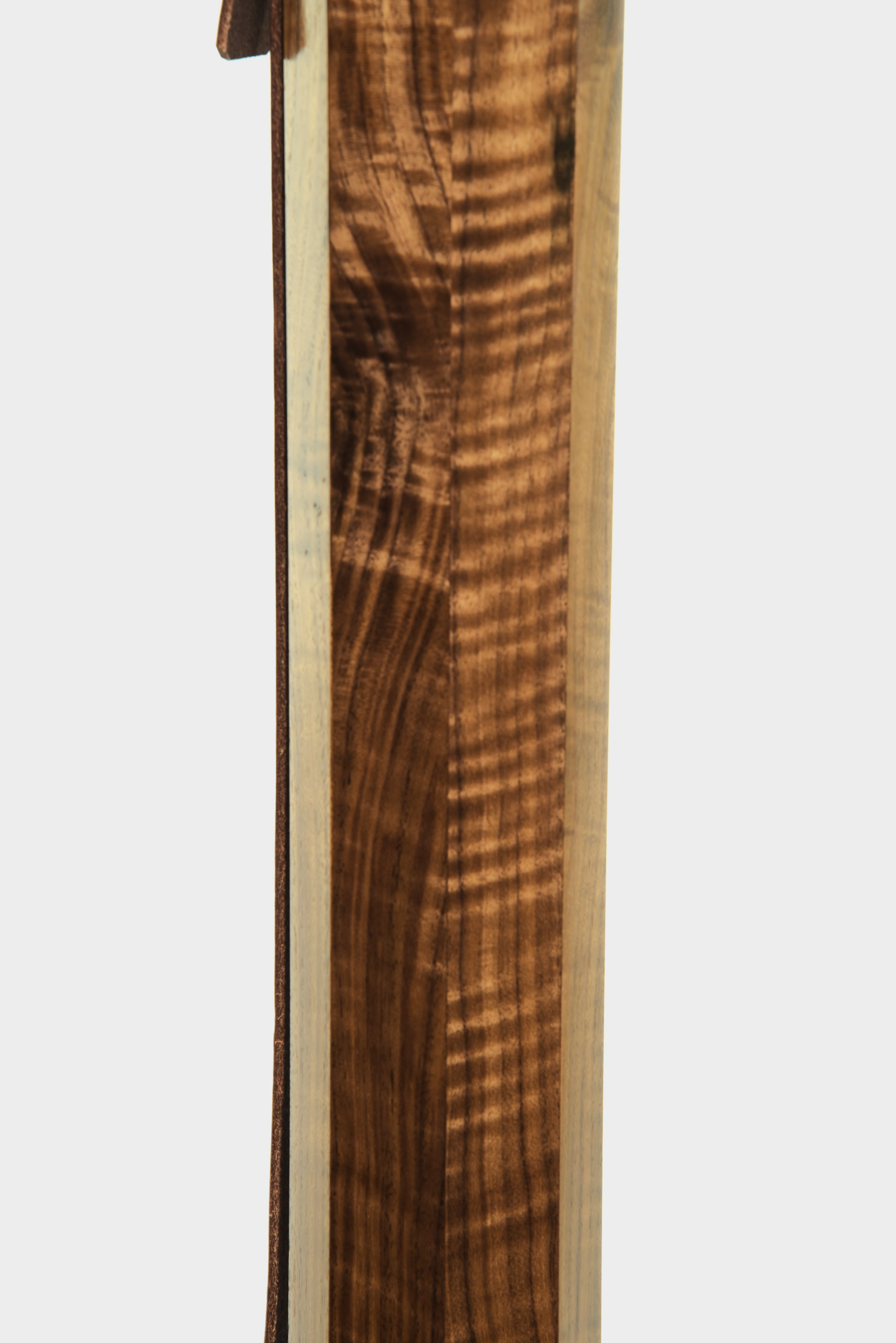 Walnut (Curly)
