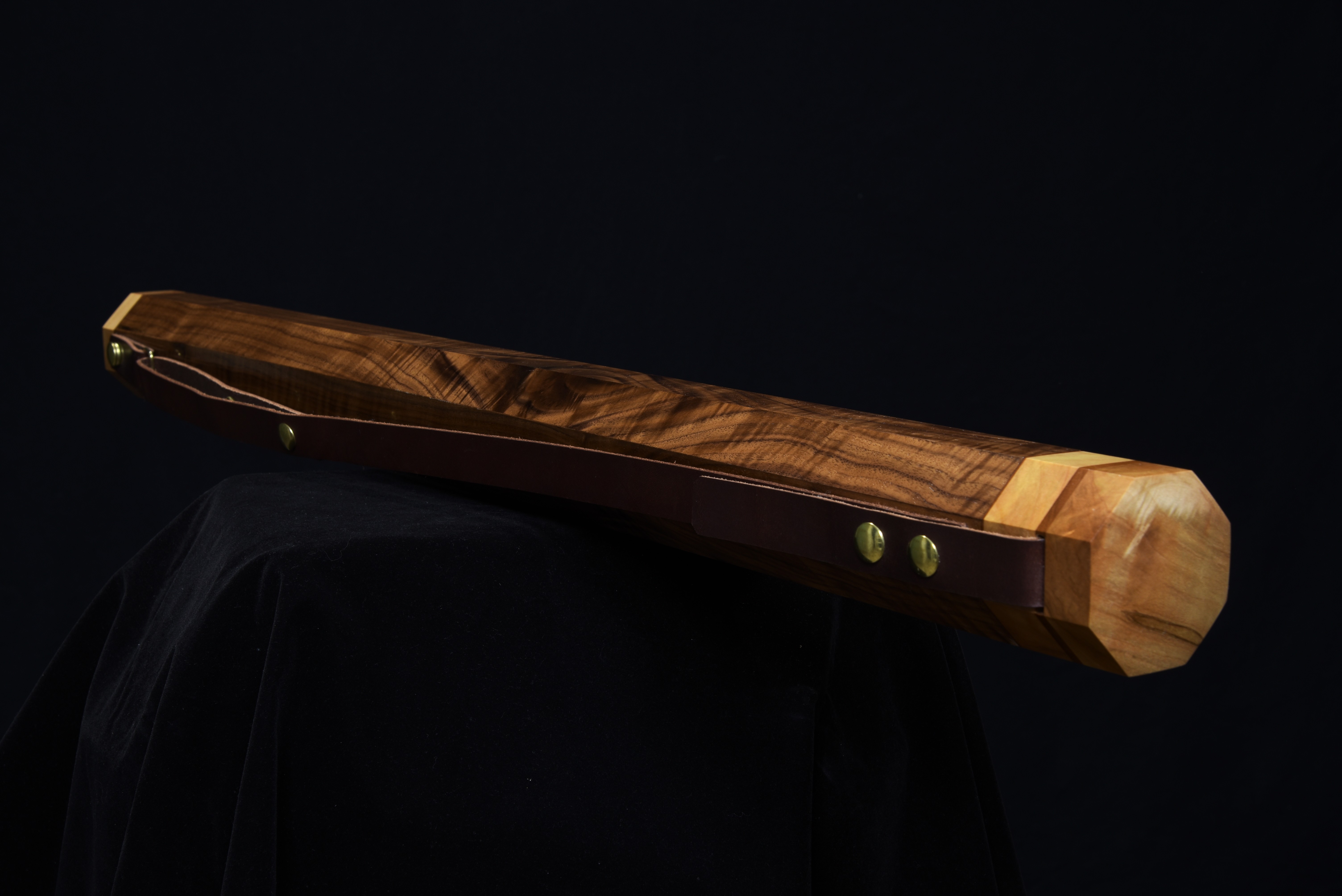 Walnut (Curly)