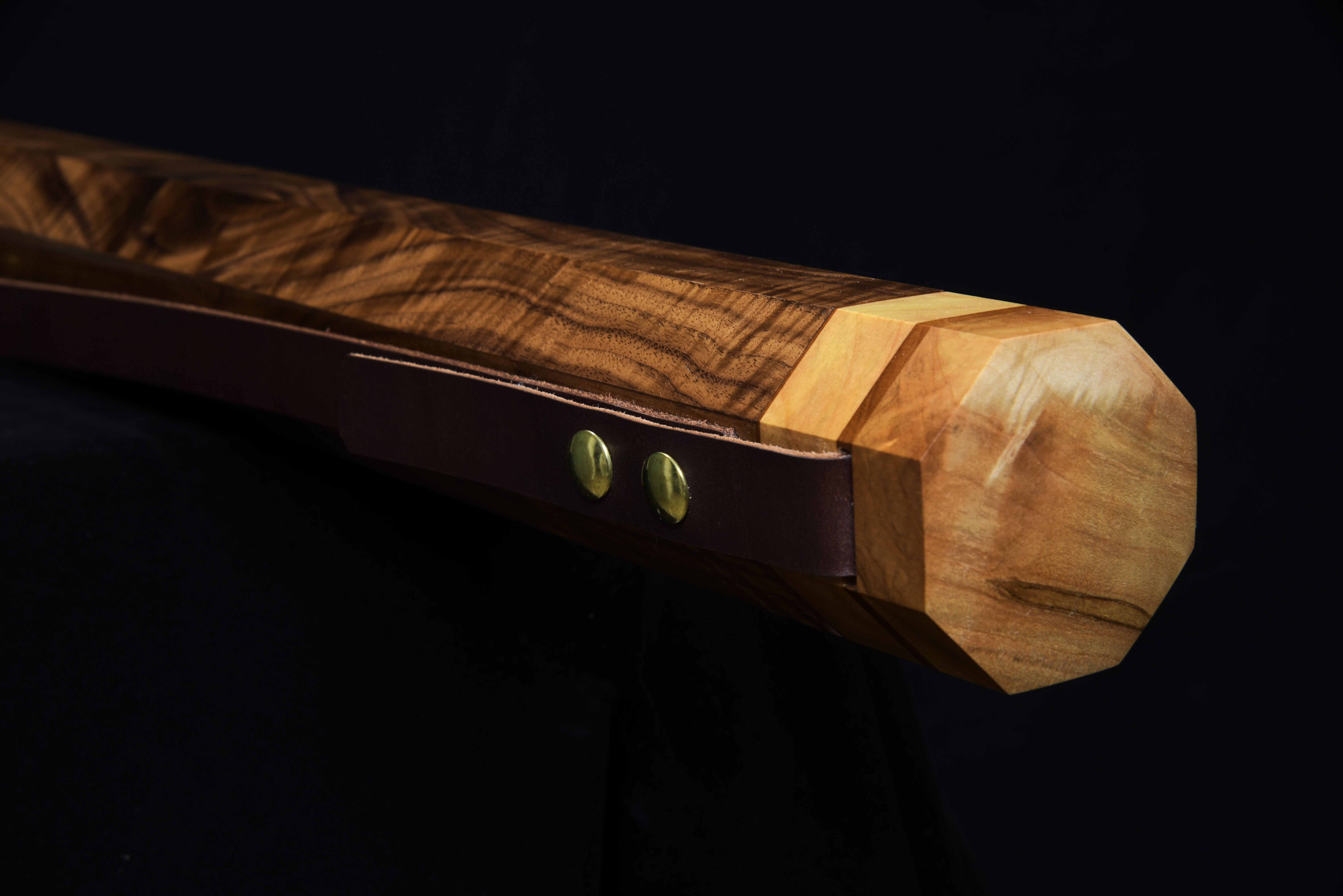 Walnut (Curly)