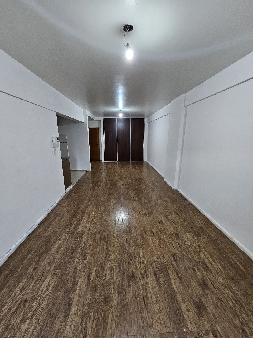 Hermoso ambiente divisible en la mejor zona de flores con Amenities