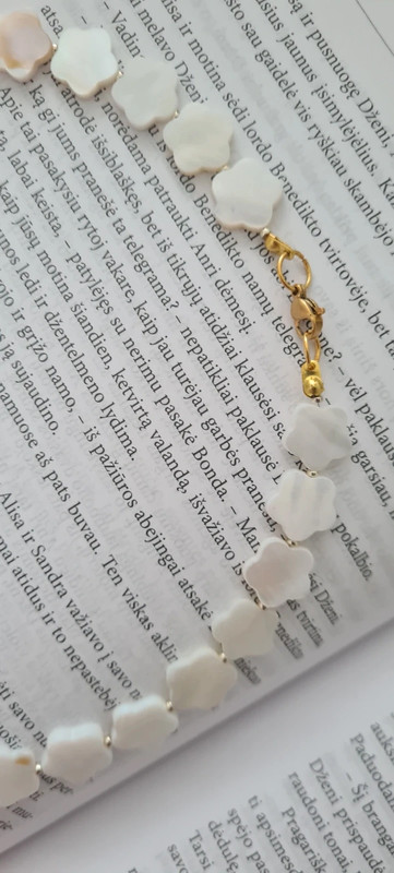 Kriauklės gėlyčių vėrinys