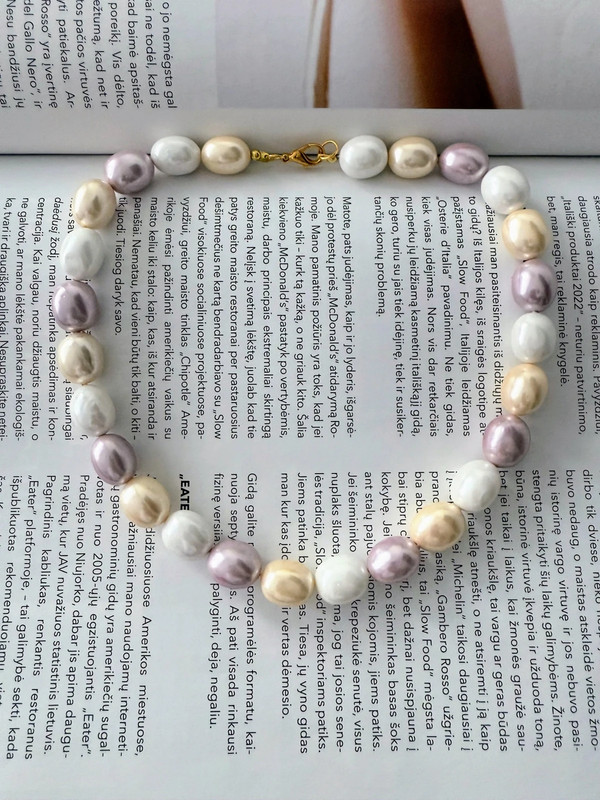 Išskirtinis perlų masės vėrinys