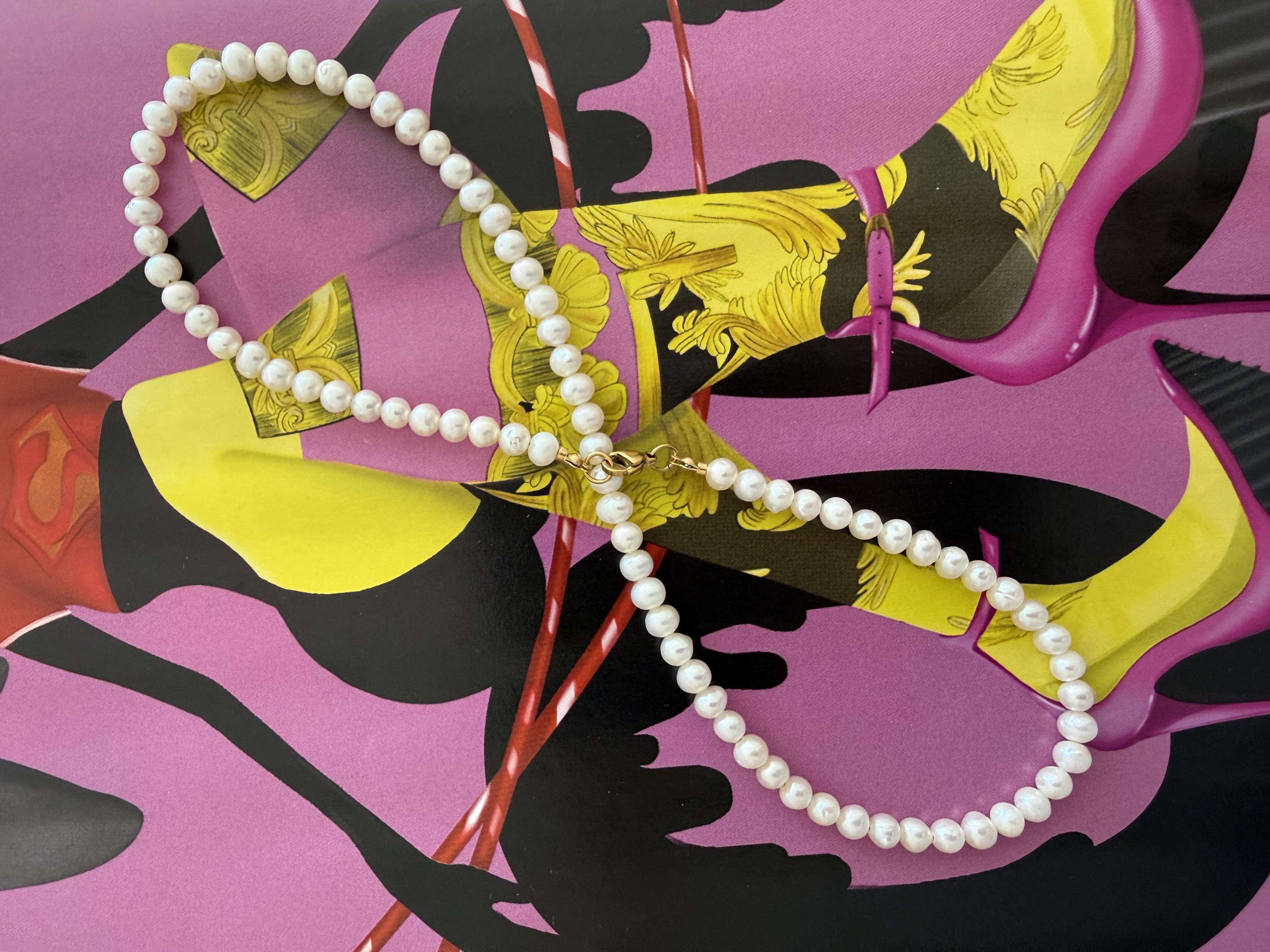 Essential Pearl Necklace