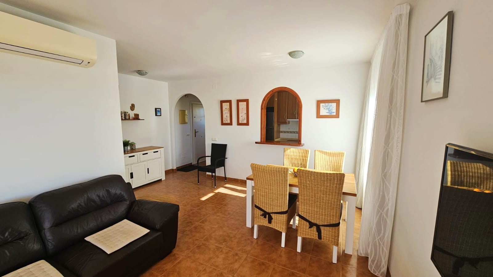 Apartamento luminoso y soleado de 2 dormitorios en Torrox-Park (Brisamar)