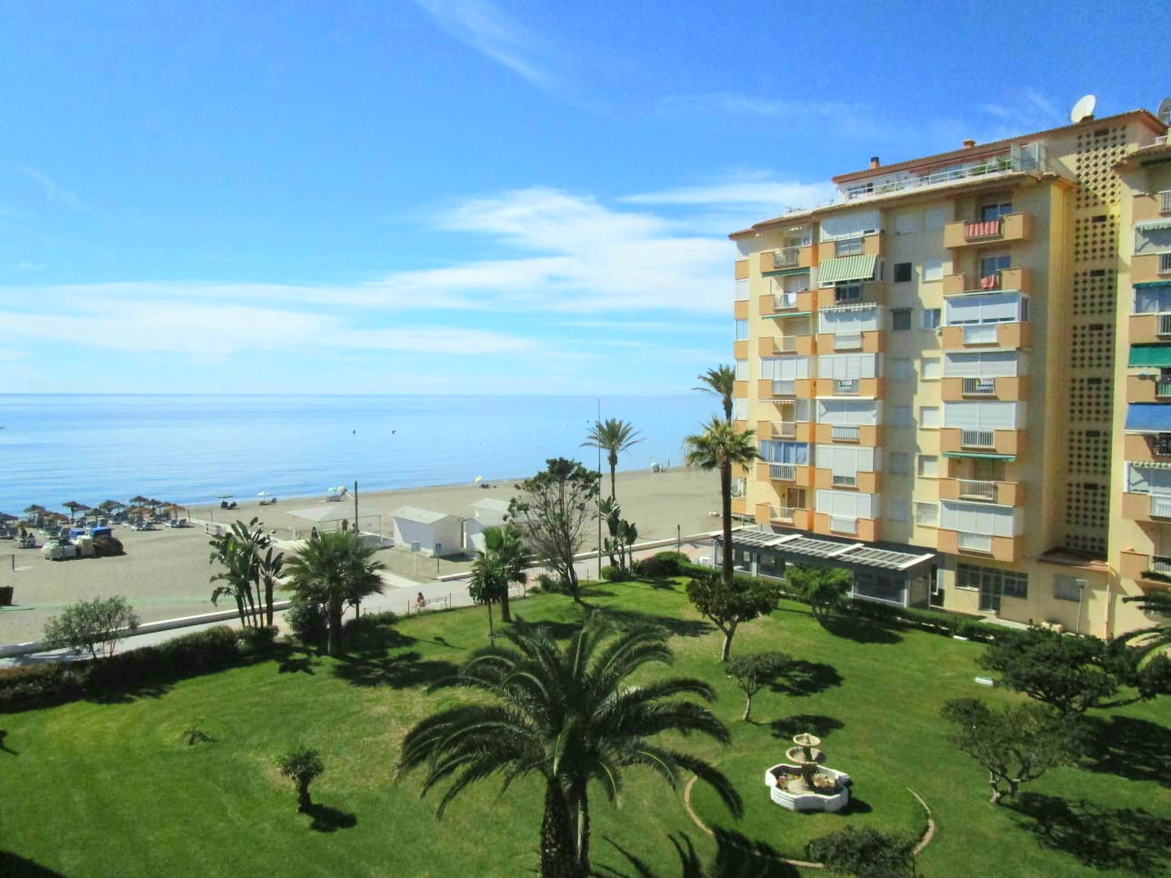 Luminosa vivienda de 1 dormitorio en primera línea de playa