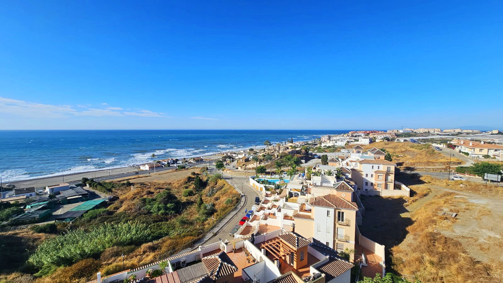 Vivienda (para reformar) de 1 dormitorio con vistas de ensueño en la Urb. El Peñoncillo