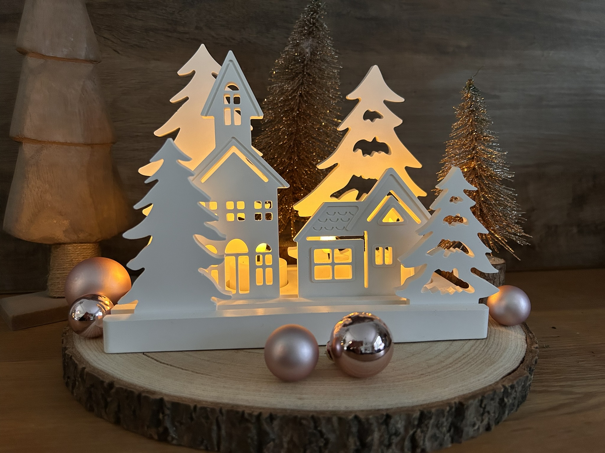 Dekorative Winterlandschaft & Teelichthalter 4er