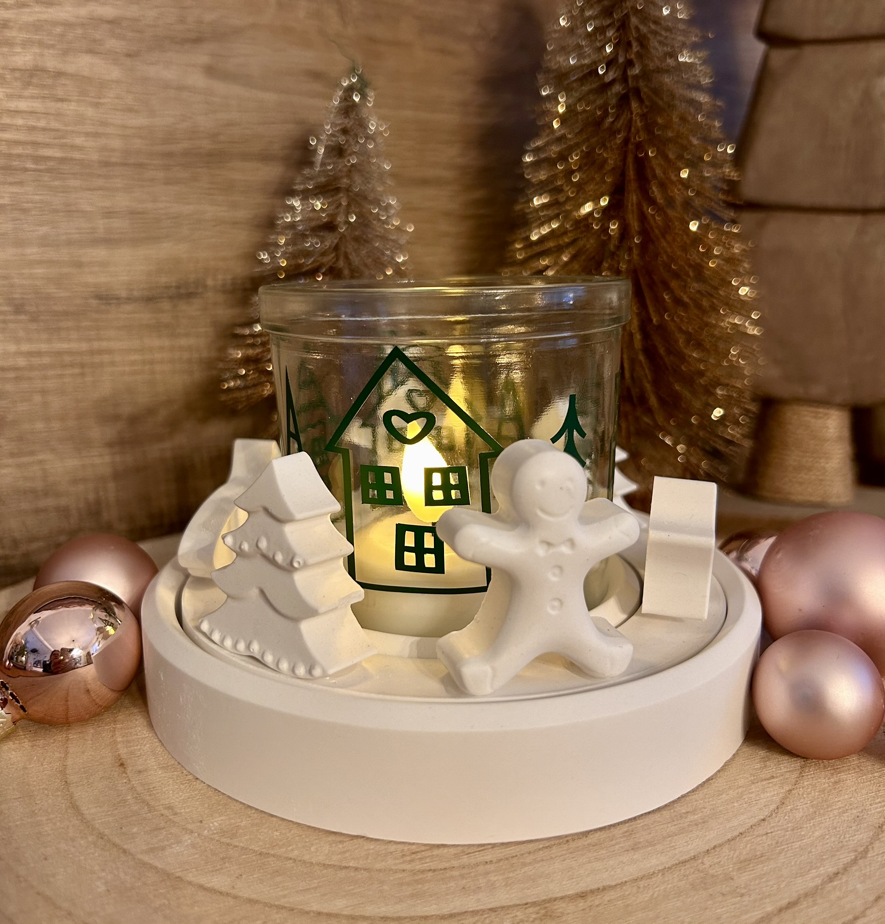 Weihnachtlicher Ring für Kerzenhalter