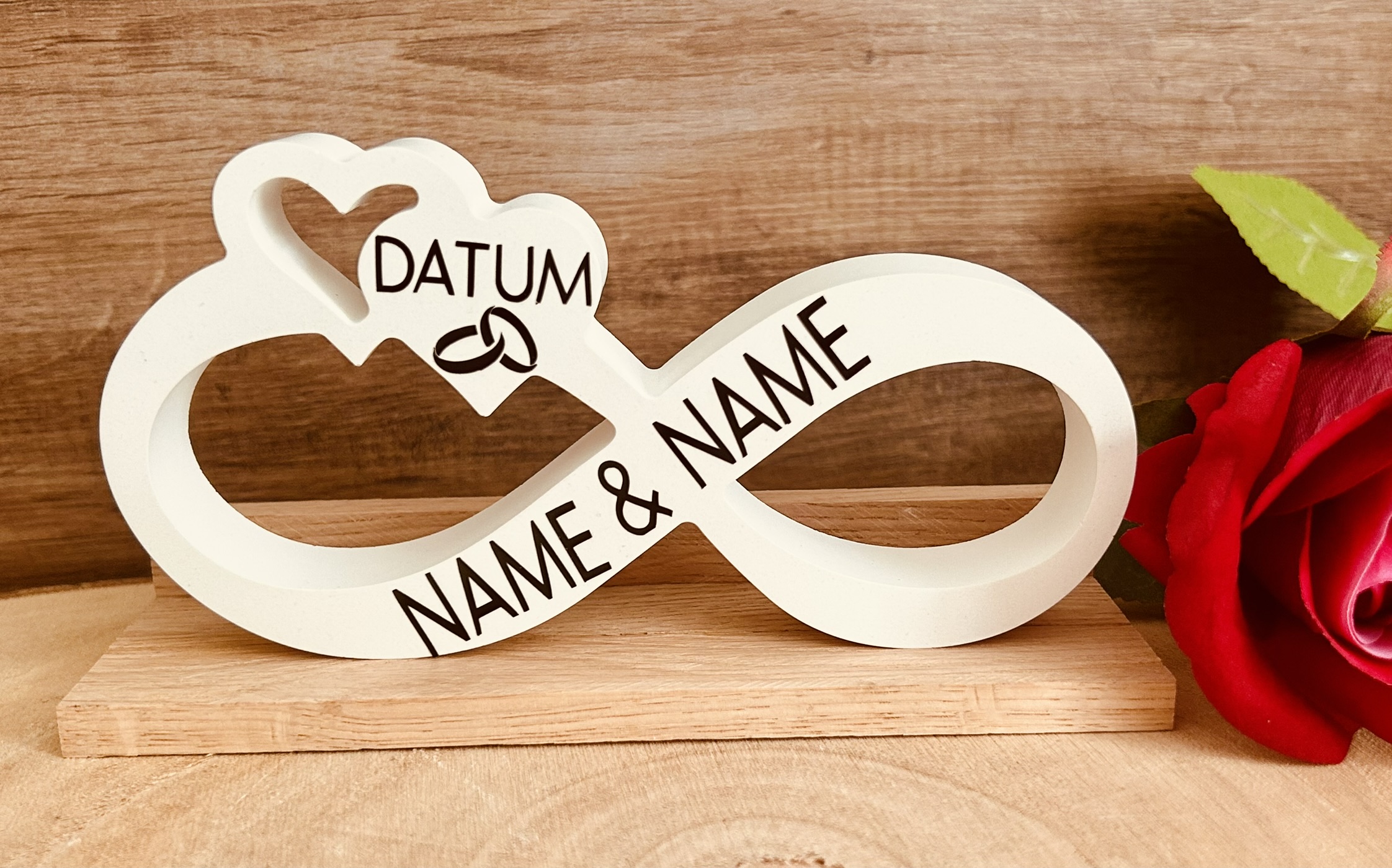 Personalisierte Infinity-Dekoration