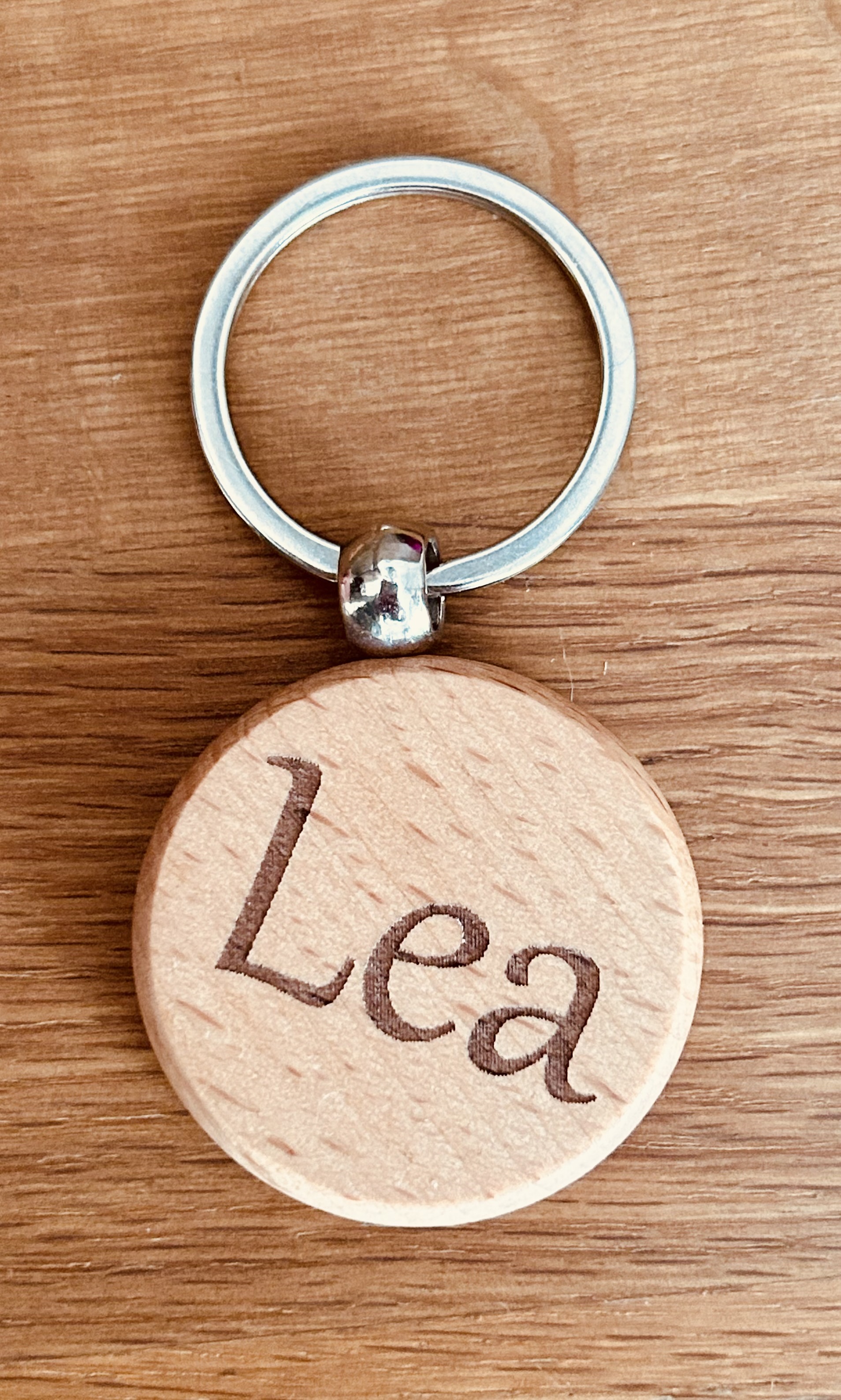 Holz-Schlüsselanhänger, personalisiert