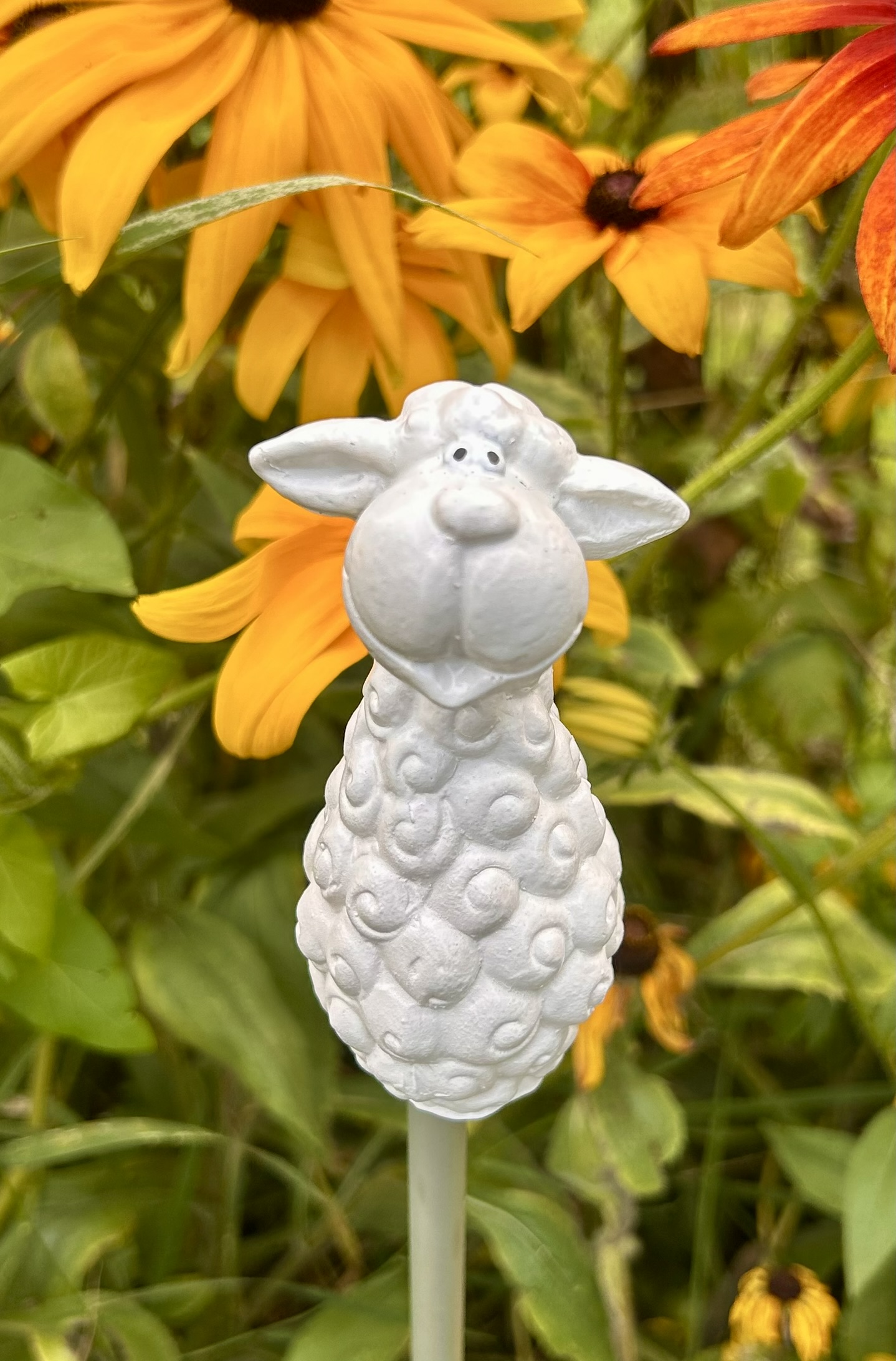 Keramik-Schaf Gartenstecker