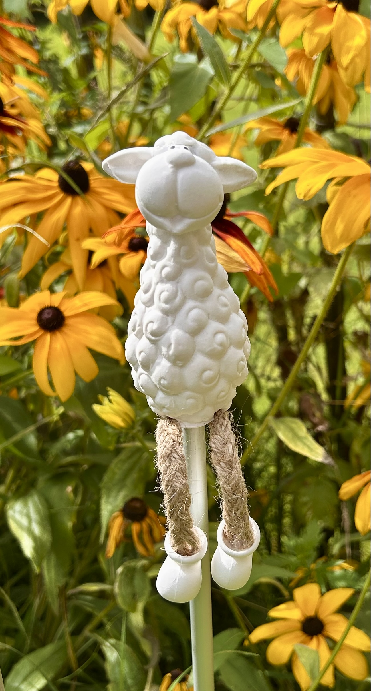 Keramik-Schaf Gartenstecker