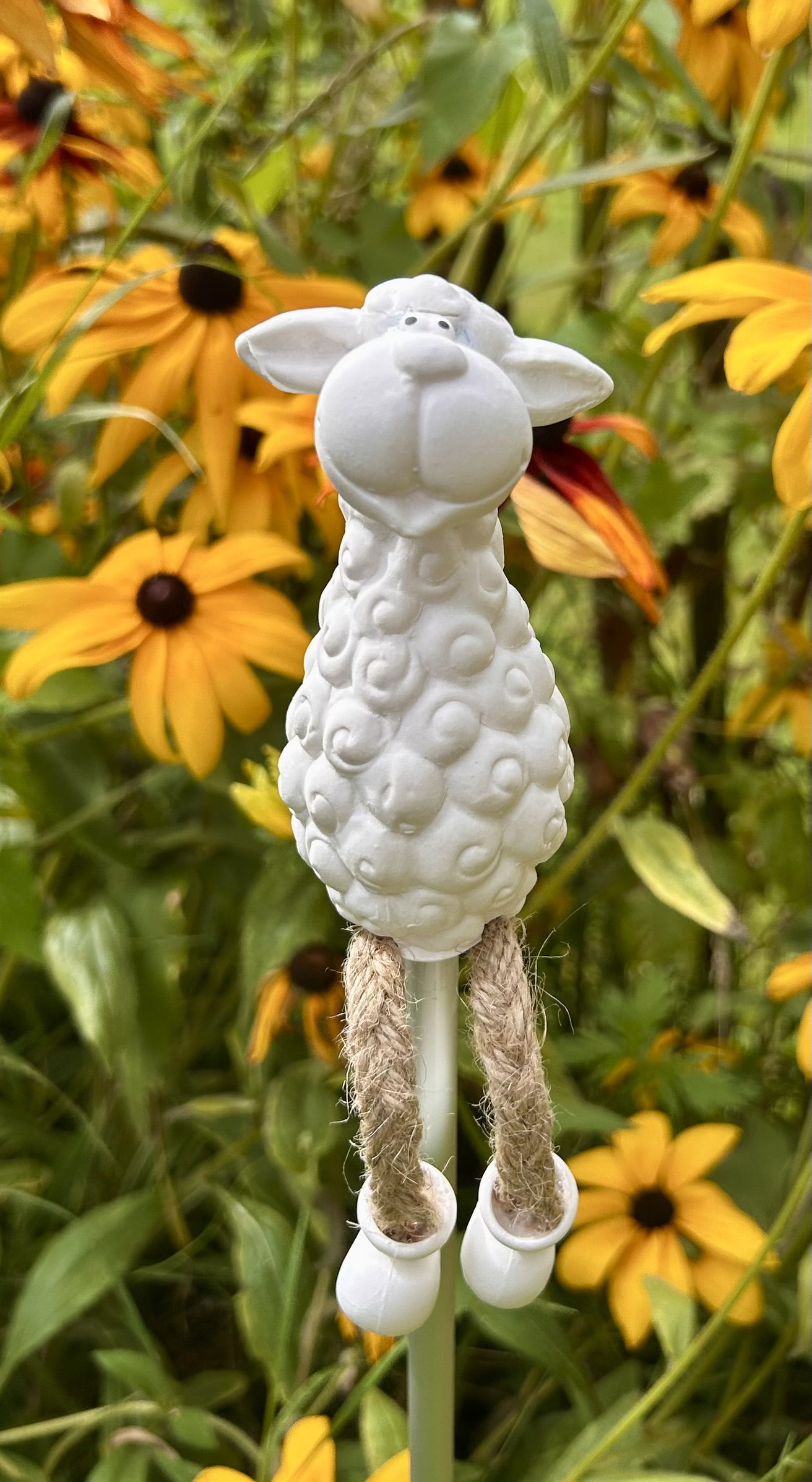 Keramik-Schaf Gartenstecker