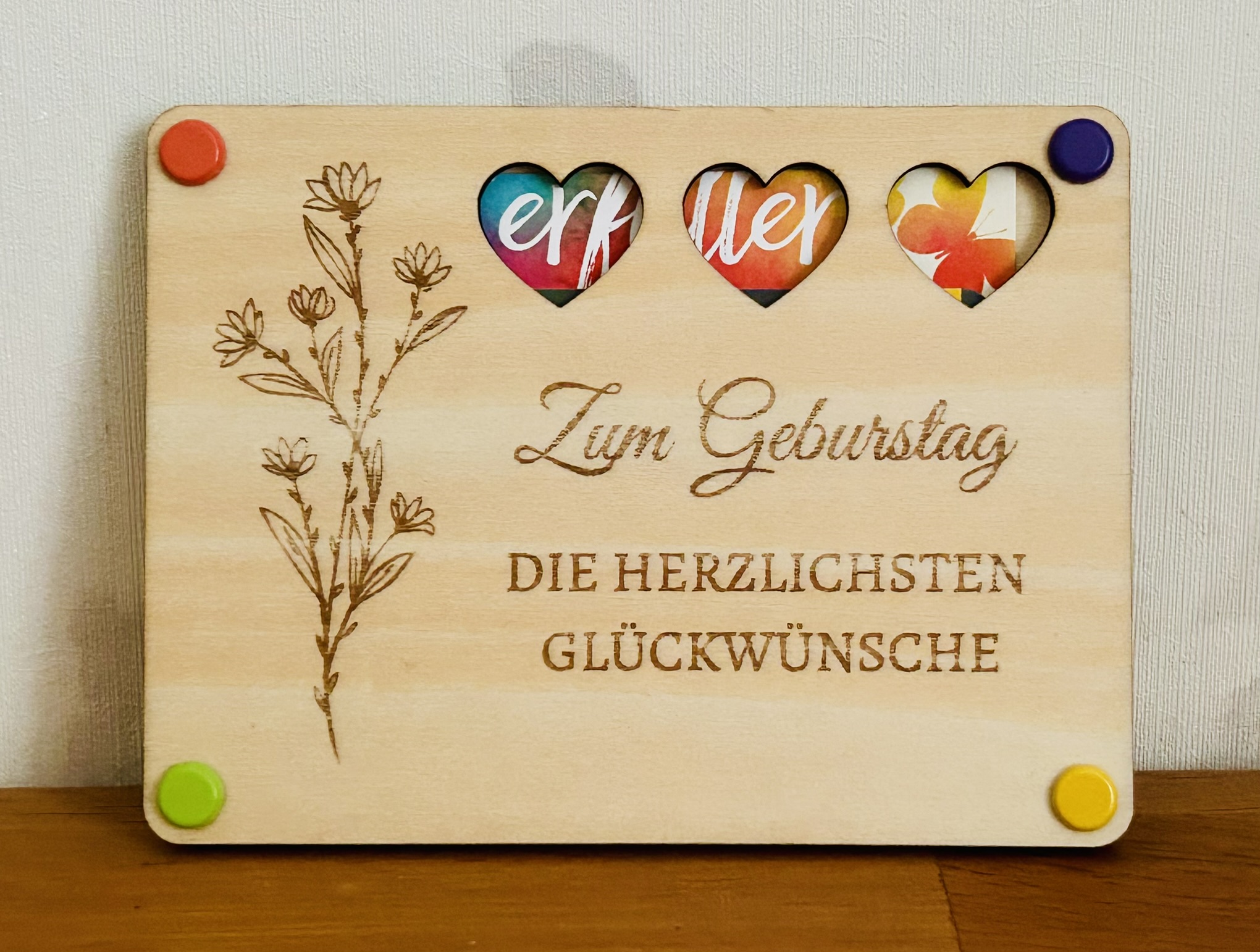  Personalisierte Geschenkarte aus Holz