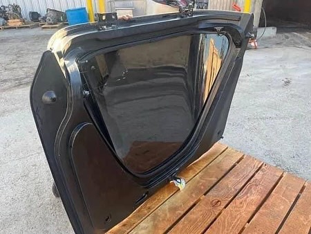 Corvette C6 Rear Liftgate Assembly with Glass – Black (Opt 41U) – $750