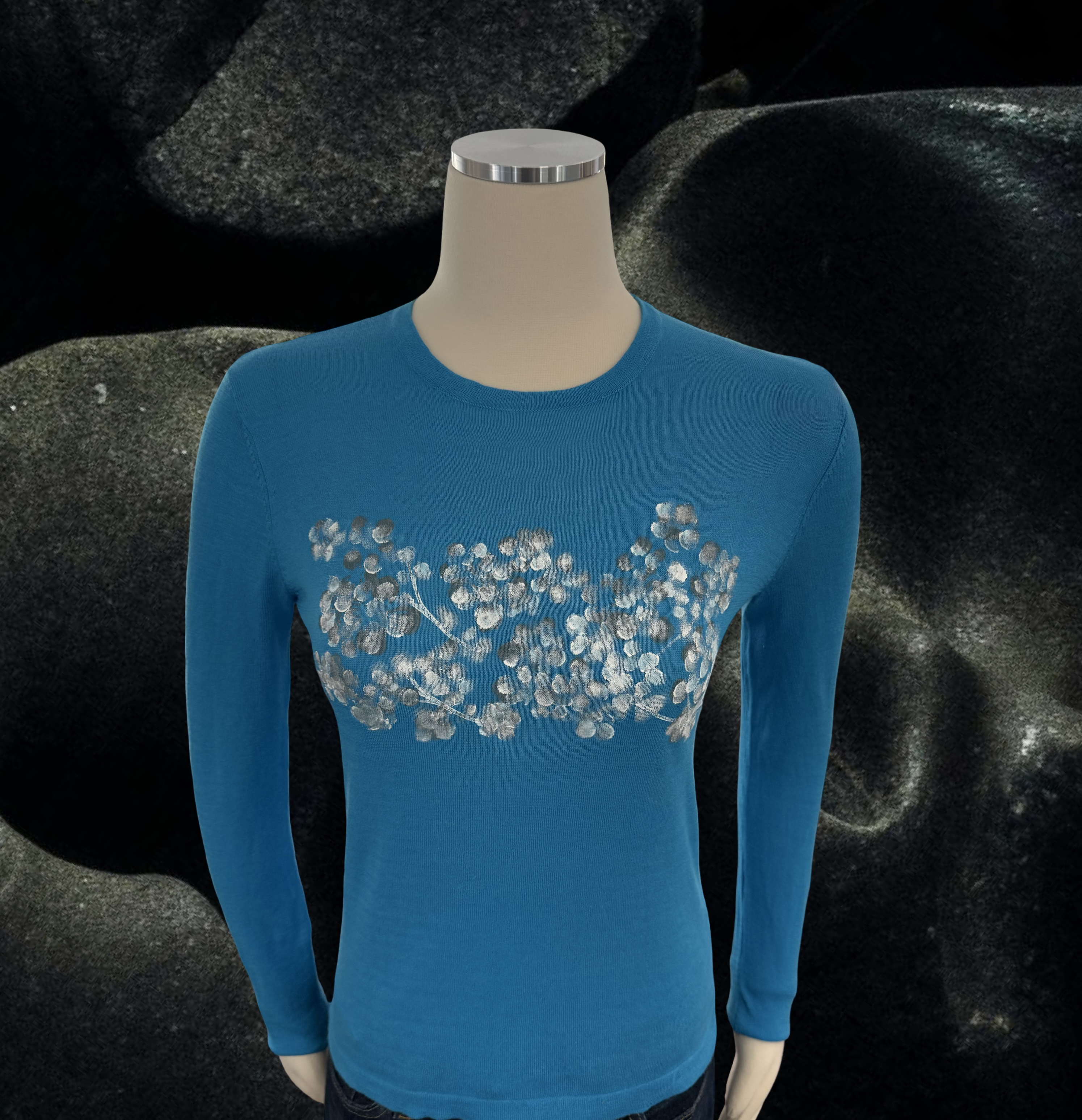 Super Fine Silk/Cotton Knit Sweater Gray Flower