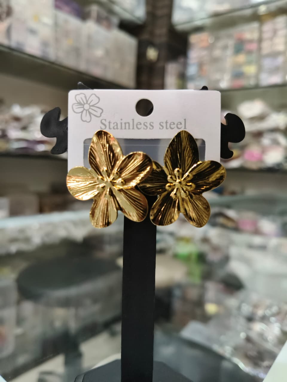 Gold Flower Earrings