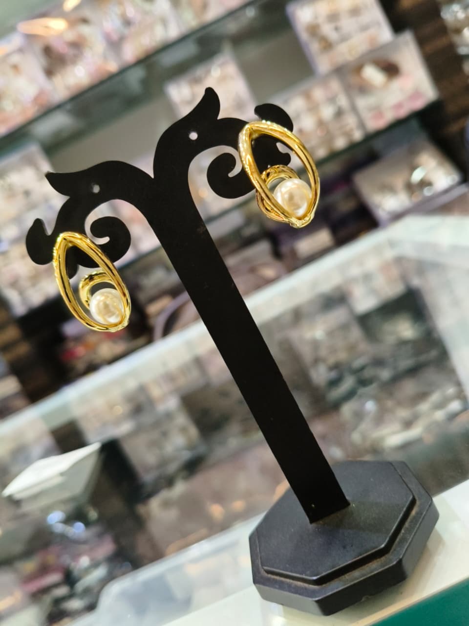 Gold-plated drop earrings