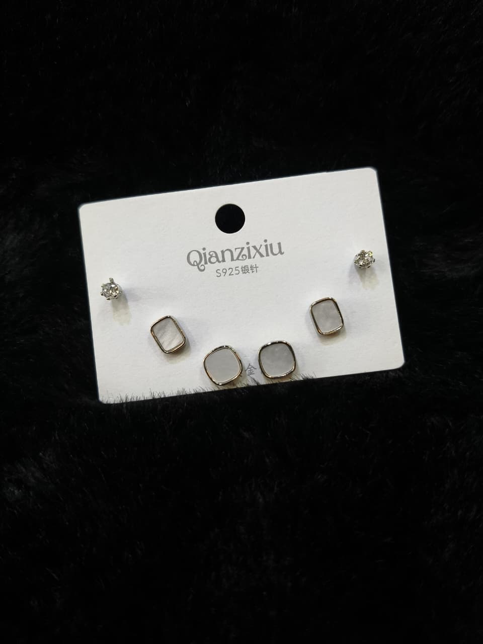 Elegant Stud Earrings Set