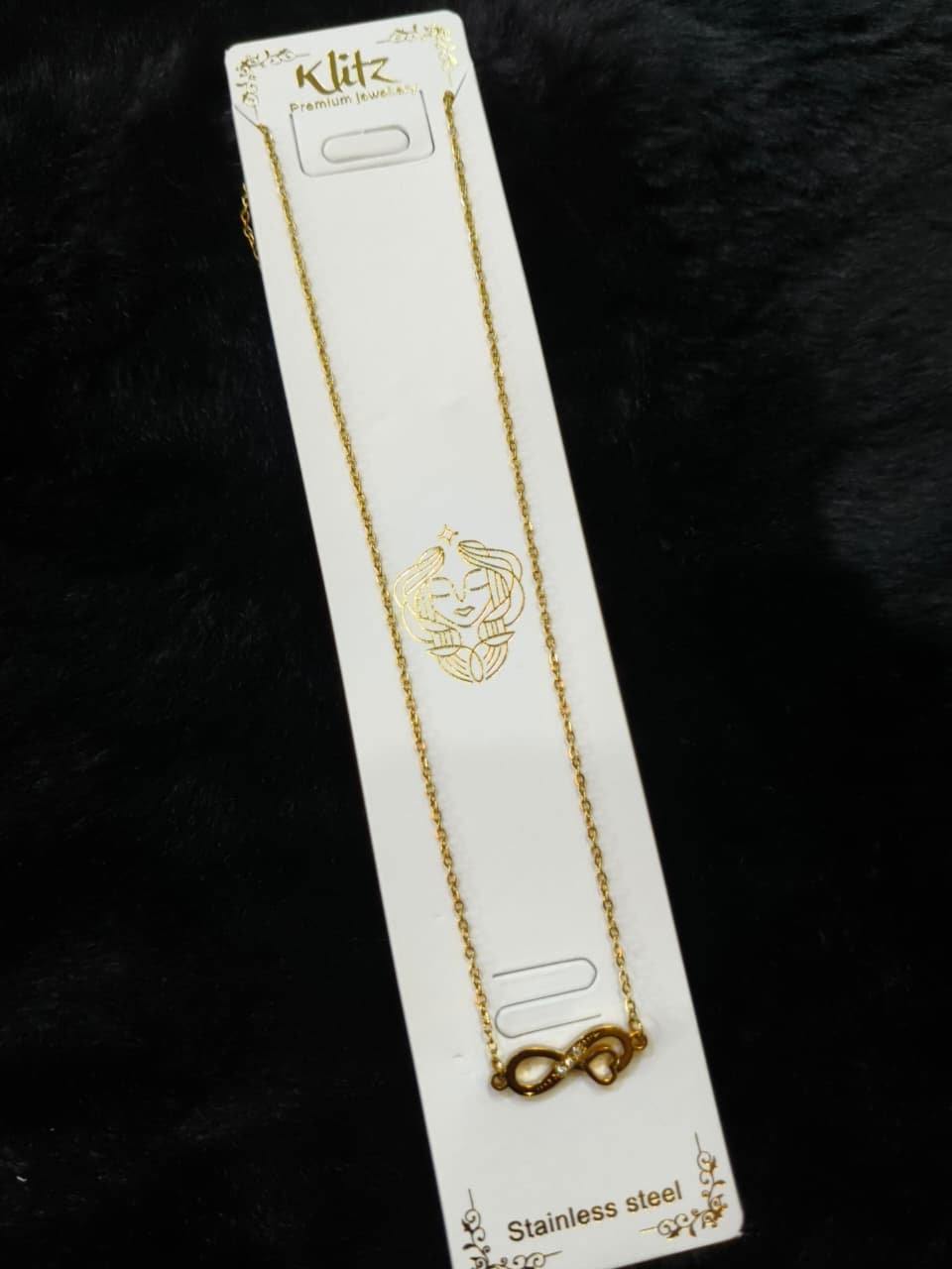 Gold Infinity Pendant chain