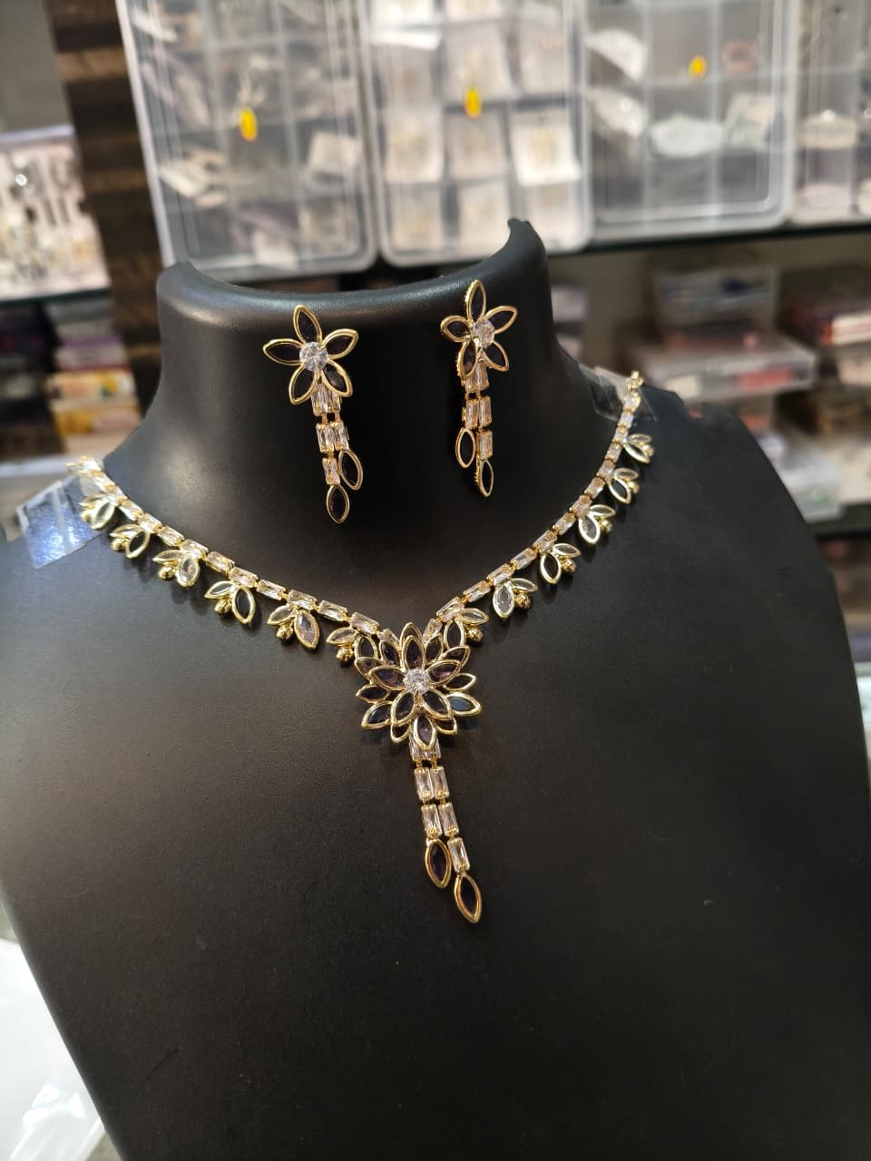 Floral Stone Jewelry Set