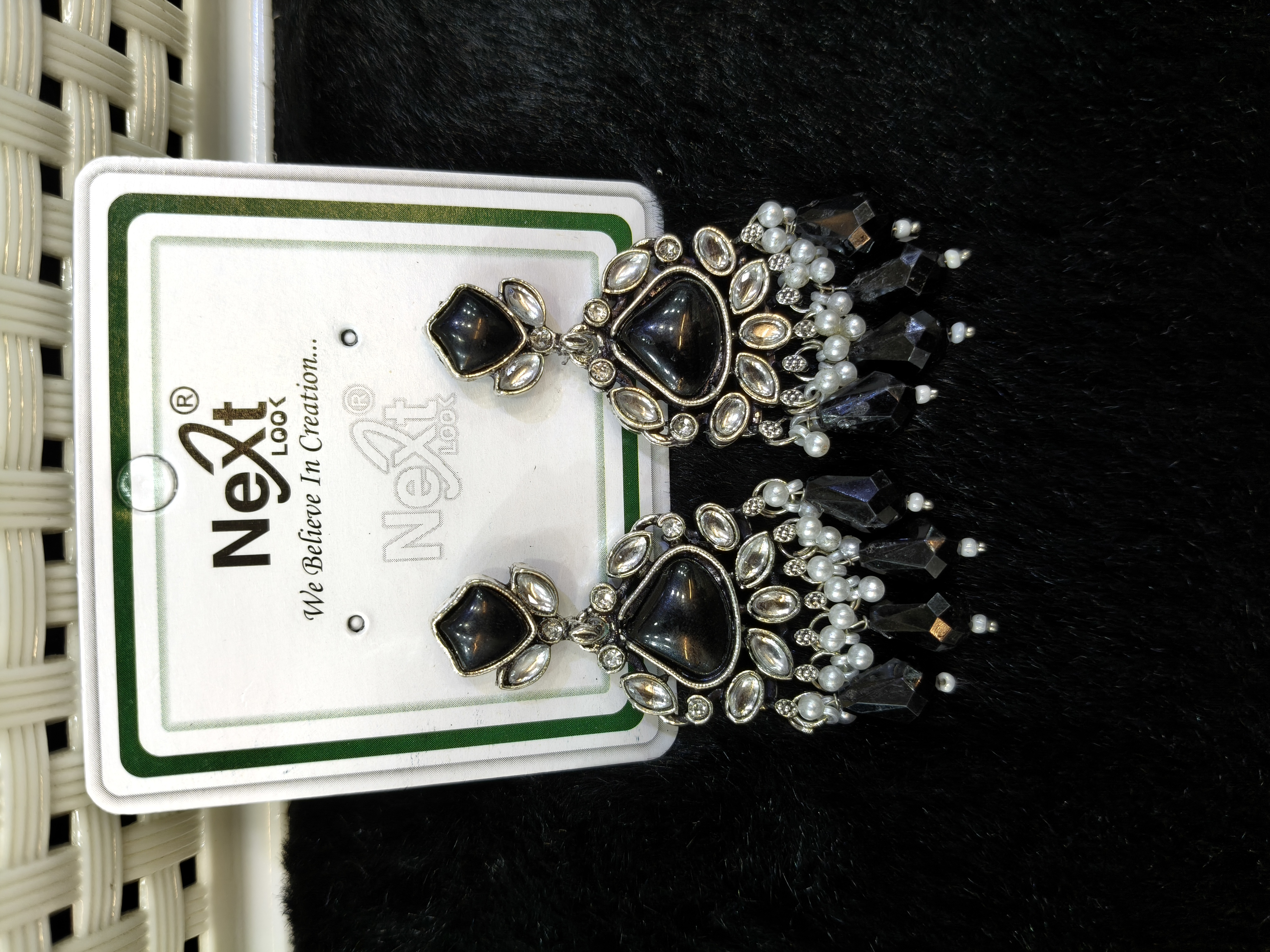 Elegant Black Earrings