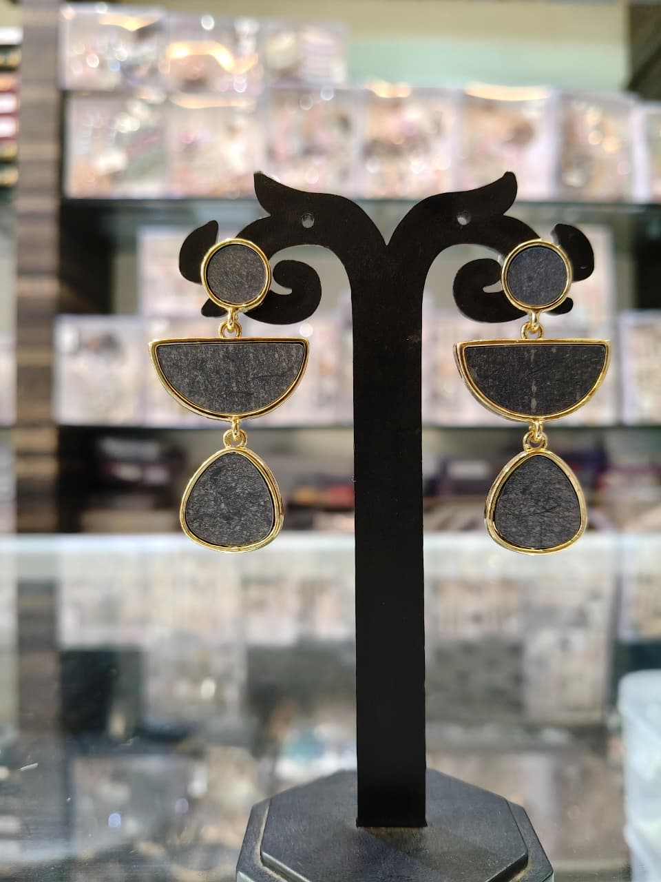 Elegant Geometric Earrings