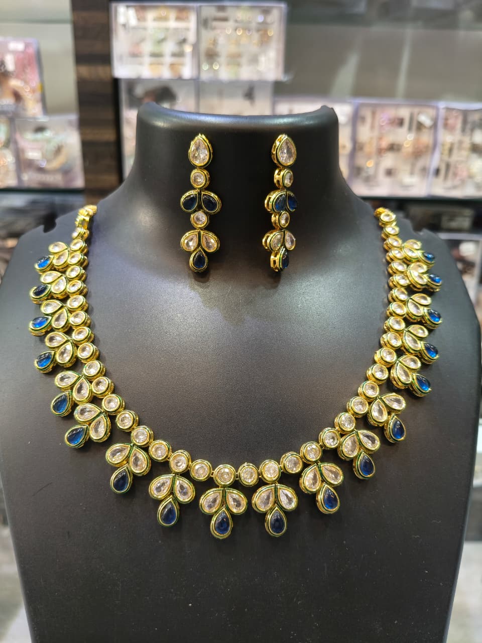 Designer Kundan Necklace Set