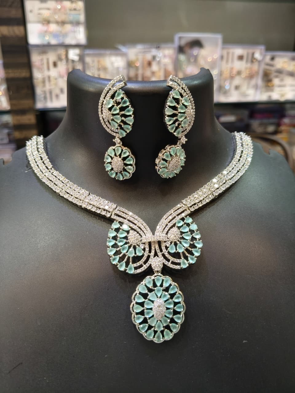Turquoise AD Stone Necklace Set