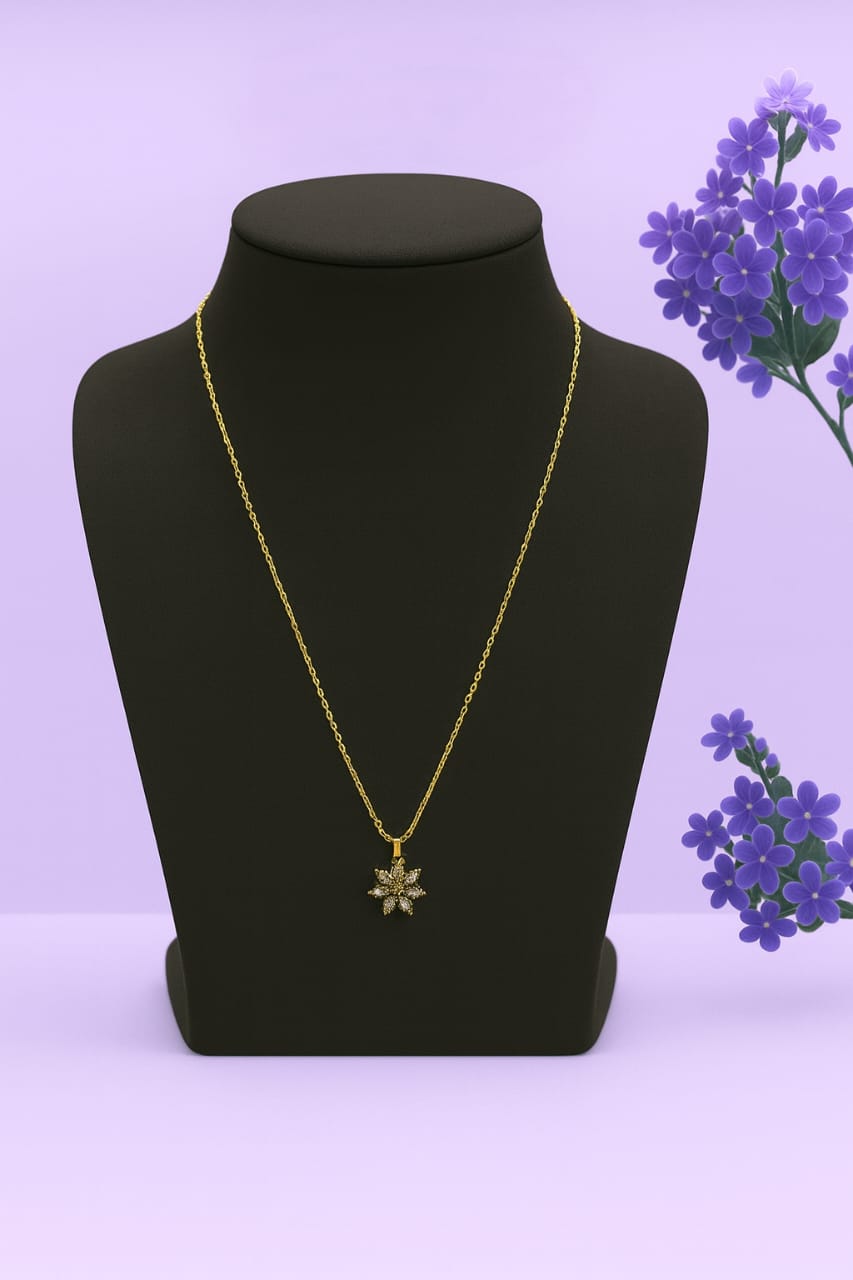 Gold Flower Pendant Necklace