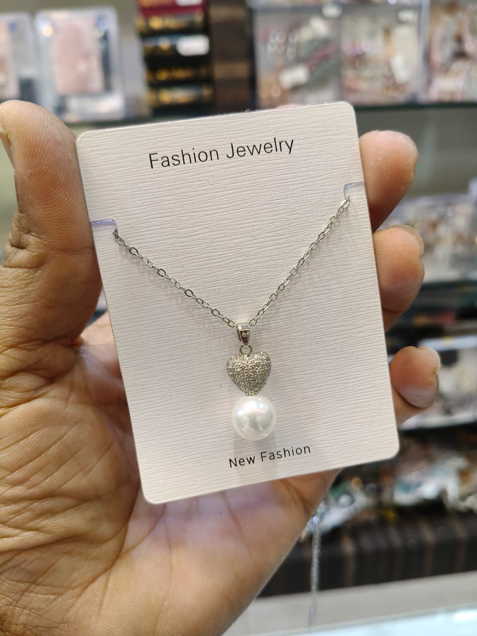 Pearl Heart Pendant Chain