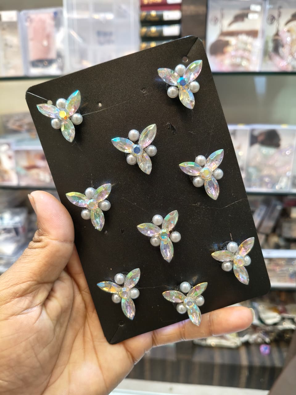 Iridescent Butterfly Hair Pearl