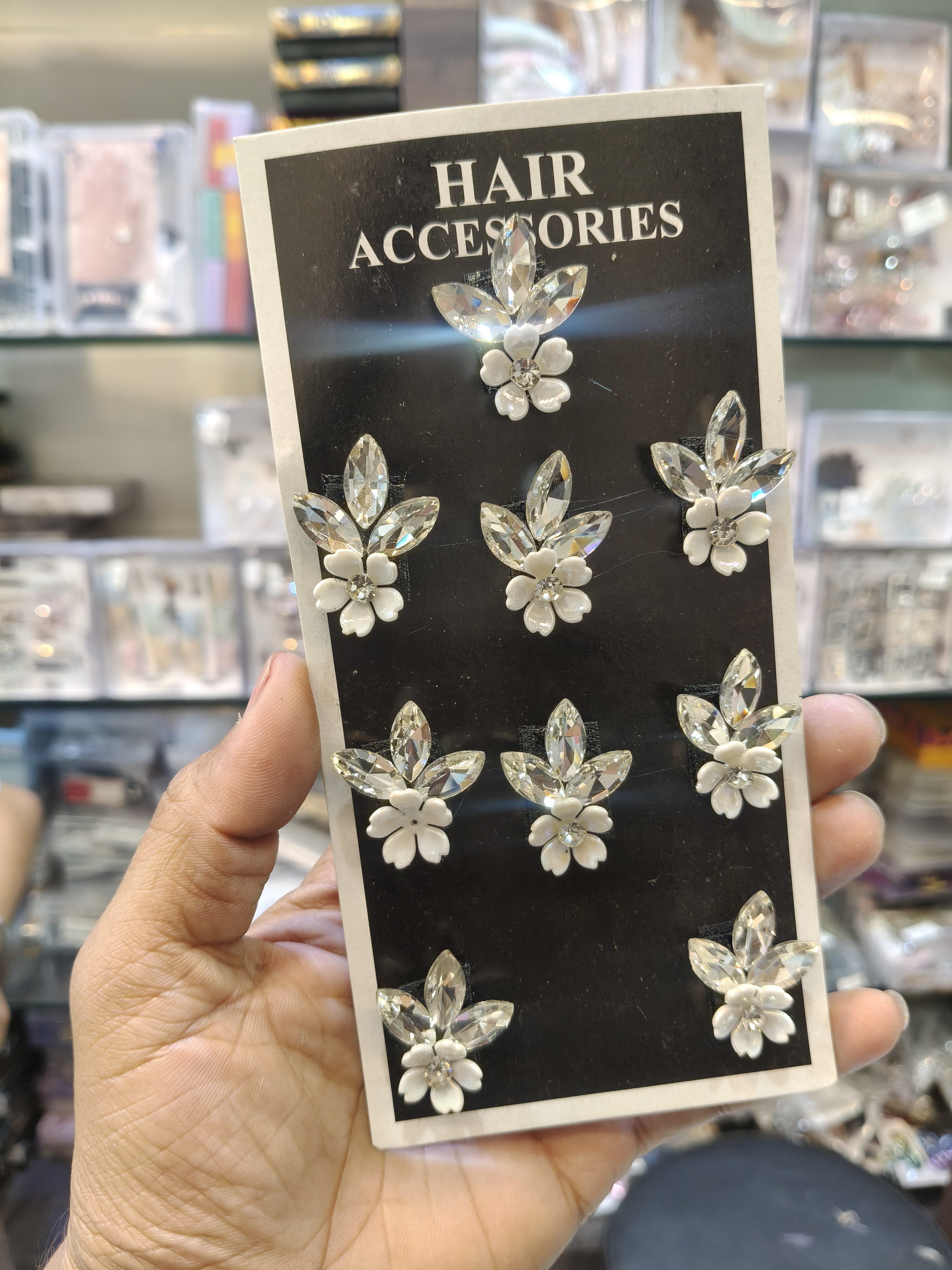HAIR ACCESSORIES 