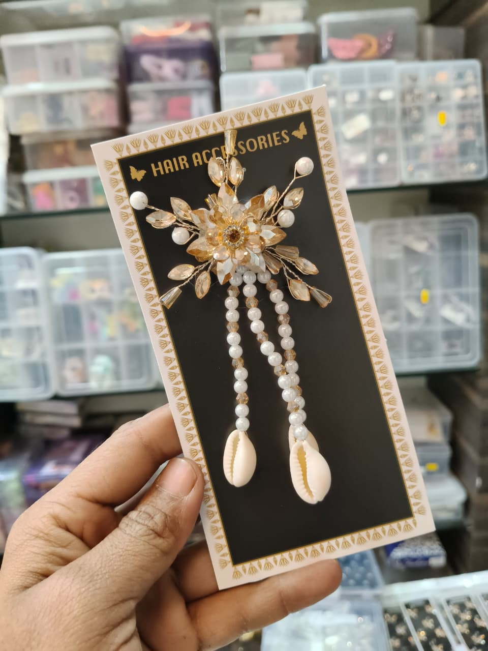 Pearl & Shell Hair Clip