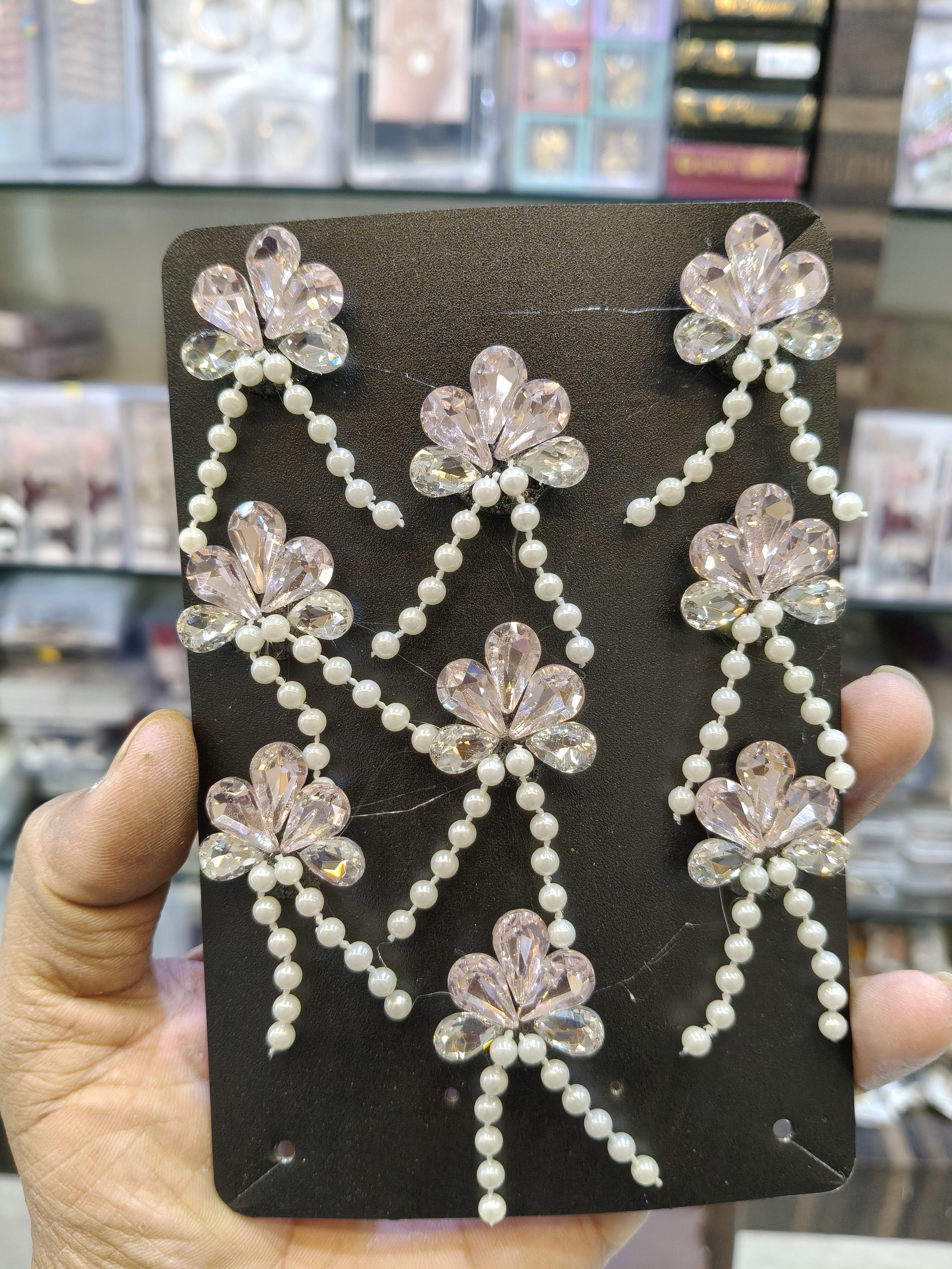 HAIR ACCESSORIES 
